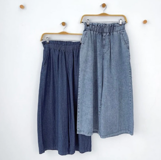 Askara Wide Leg Pant
