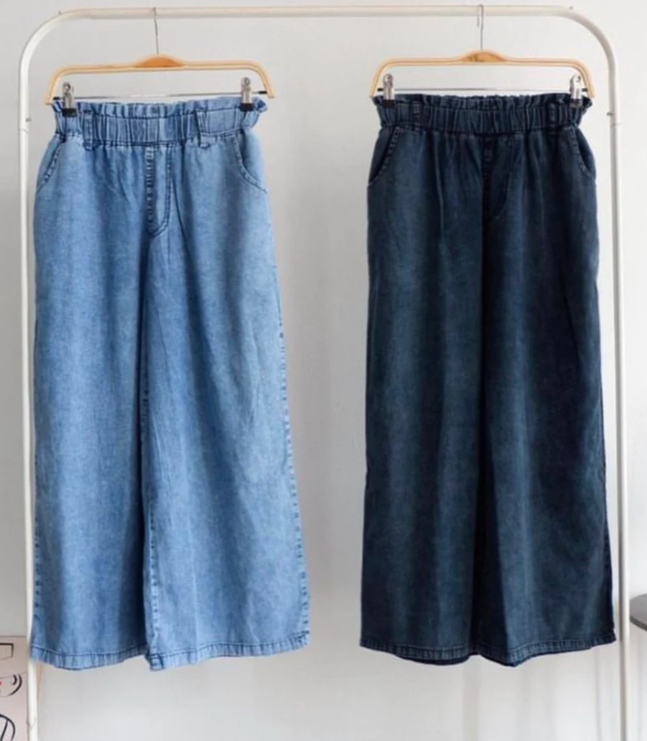 Askara Wide Leg Pant